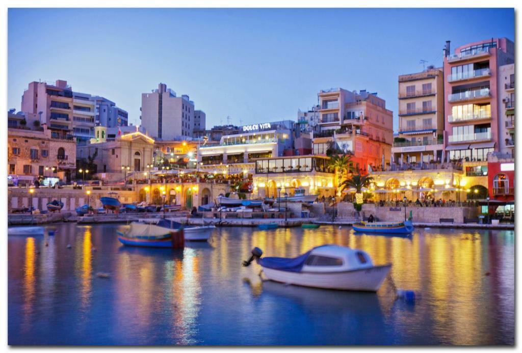 Modern Apartment Just Off The Promenade Sliema Luaran gambar