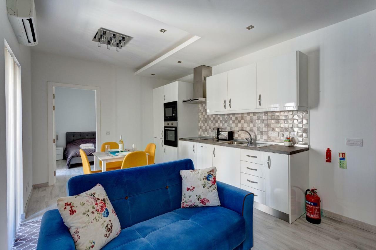 Modern Apartment Just Off The Promenade Sliema Luaran gambar