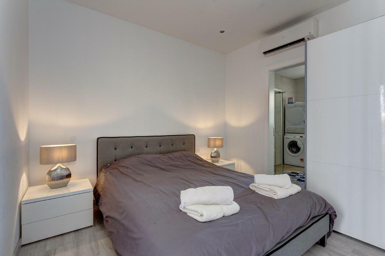 Modern Apartment Just Off The Promenade Sliema Luaran gambar
